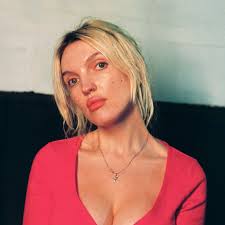 Mia Morgan's Instagram, Twitter & Facebook