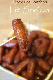 Crock Pot Bourbon Lit L Smokies Perfect For Football Parties And Holiday Parties So Easy To Make Appetizer Recipes Recipes Food