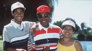 He broke up with her during his sophomore year at stanford. Hbo S Tiger Woods Doc As Much About Fathers And Son As Golf