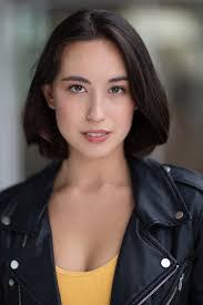 Angie Dull's Instagram, Twitter & Facebook