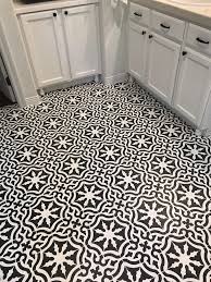 Toledo Tile Stencil In 2020 Tile Stencil Shabby Chic Decor Diy Flooring