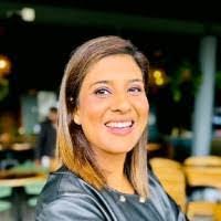 Desiree Nuzzi's Instagram, Twitter & Facebook