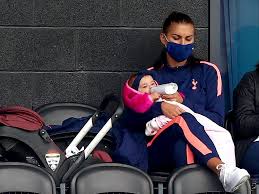 She made us wait longer than expected, but i should. Video Alex Morgan S Daughter Charlie Stars At Uswnt Camp