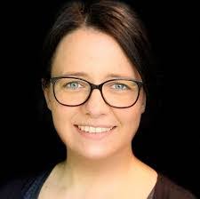 Alexandra Scheel's Instagram, Twitter & Facebook