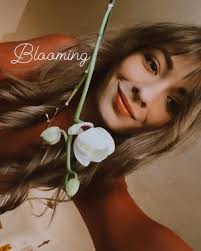 If you need your hair cut, make sure to get ahold of Amanda Watters for  anything you need! 🤌🏾👏🏾