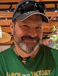 Sherrie Randall's Instagram, Twitter & Facebook