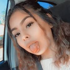 Bianca Espinoza's Instagram, Twitter & Facebook