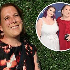 Jeopardy!' Reacts to Amy Schneider, Genevieve Davis' Secret Wedding