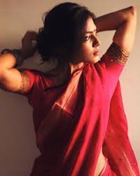 Malavika Mohanan Latest Photos Photography Poses Women Saree Photoshoot Saree Poses Telugu actress anasuya bharadwaj saree photoshoot stills. pinterest