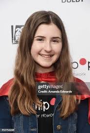 Amanda Hadley's Instagram, Twitter & Facebook