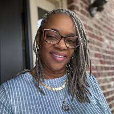 Beautiful Memorial Service today for Mrs Karen Bonner Peters, asking  prayers for my good friend, and classmate, Eddie Bonner and family, as he  laid his sister to rest, please pray for all