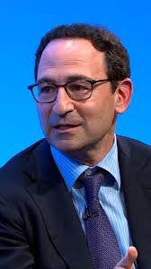 Jonathan Gray's Instagram, Twitter & Facebook