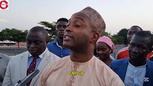 Política: João Bernardo Vieira, candidato independente das eleições  presidenciais, regressou ao País. "Voltamos para derrotar o Presidente  cessante nas eleições de 23 de Novembro".