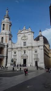 Église catholique, commissio patrum cardinalium pontificiis sacrariis pompeiano, lauretano et barensi praeposita, santuario della santa casa. File Basilica Della Santa Casa 01 Jpg Wikimedia Commons