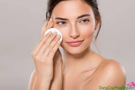 Hướng dẫn cách chăm sóc da hỗn hợp vào mùa hè hiệu quả