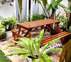 Cara menghias halaman rumah kayu. 16 Desain Taman Minimalis Belakang Rumah Banyak Pilihan Mempercantik Taman Rumah123 Com