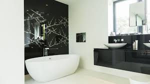 Looking for small bathroom ideas? 14 Bathroom Wall Decor Ideas
