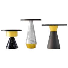 Totem Set Of 3 Tables In Gold Carrara Nero Marquina And Platinum Grey Oak Side Table Vintage Side Table Furniture Side Tables