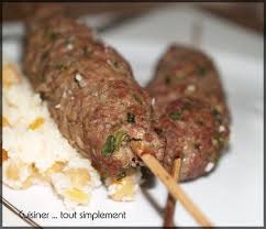 Brochettes De Kefta Au Boeuf Recette Ptitchef Recette Kefta Recette Kefta Brochette