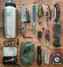 pin by ryugo kusaka on comms team bushcraft survival kit survival equipment