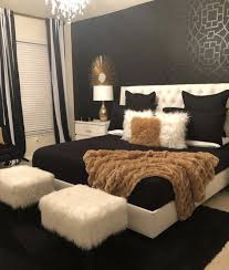 البساطة في غرف نوم 2019 المرسال