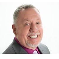 Del Ellis's Instagram, Twitter & Facebook