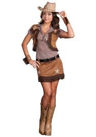 Pin By Kamie Bolton On Halloween Cowgirl Costume Cowgirl Outfits Cowgirl Costume Women