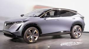 The compact suv has a starting price around $40,000. Ces 2020 Nissan Ariya Ev Runs 300 Miles Arrives End Of 2020 Extremetech