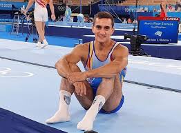 May 30, 2021 · gimnastul marian drăgulescu, în vârstă de 40 de ani, a câştigat duminică medalia de argint în finala de la sărituri, la cupa mondială de gimnastică artistică de la varna (bulgaria), cu o medie de 14,525 puncte. Wk28xjxlukst3m