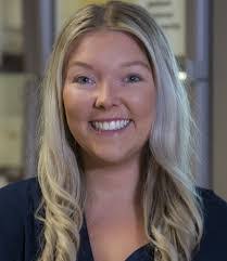 Diane Coomer's Instagram, Twitter & Facebook