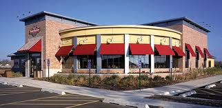 Chicago S Best Pizza Chicago Pizza Restaurants Home Run Inn Home Run Inn Chicago Pizza Pizza Restaurant