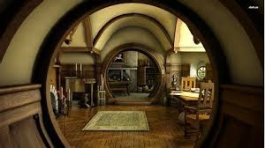 Image Result For Hobbit Bilbo Baggins House Inside Maison De Hobbit Maison Hobbit Maison Insolite