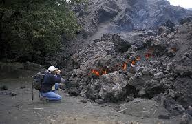 Intuitive fred888: Hawaiians long called cooled lava that hurt your  barefeet to walk on a' a' pronounced "Ah Ah"