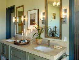 If you need an image of bathroom decorating ideas hgtv extra you could browse the search on this web site. Colonial Bathrooms Pictures Ideas Tips From Hgtv Hgtv