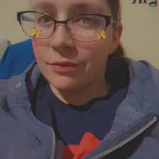 Miranda Pedersen's Instagram, Twitter & Facebook