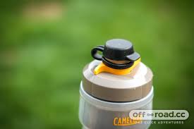 Engineered to securely fit in a variety of bottle cages easy squeeze: Camelbak Podium Dirt Series Chill 21oz Insulated Water Bottle Review Off Road Cc