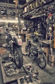 My Dream In One Picture Motorcycle Garage Motorcycle Shop Motorcycle Workshop
