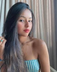 Anna Isabella's Instagram, Twitter & Facebook