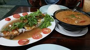Xbest ah men order je.nk cool n mkn dgn ati yg sng make it urself. Best Tomyam And Ikan Masak Steam Limau In Bangkok Picture Of Farida Fatornee Bangkok Tripadvisor