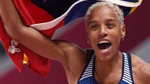 A Facebookon kereste meg legendás mesterét, aki azóta sokszoros  világbajnokot csinált belőle