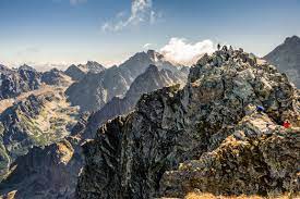 Wierzchołek rysów (widok ze szlaku na szpiglasową przełęcz) (polish). Hiking To Rysy Peak The Highest Mountain In Poland