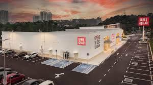 Uniqlo, the global apparel retailer from japan, today announces the launch of its online store in malaysia, happening on sept 15. Uniqlo Opens Its Very First Roadside Store In Malaysia Here S All You Need To Know About It