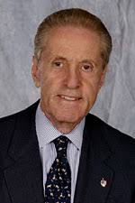 Owner of Mets Finds Out About Periscope