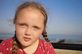 Imogen is afraid of her own legs and doesn't feel like a 'real person'