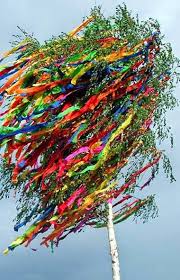 A wikiszótárból, a nyitott szótárból. Pin By Nikoletta Viktor On Vegyes Album Embroidered Friendship Bracelet Friendship Bracelets Flowers