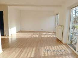 Sie gilt als bedeutender wirtschaftlicher standort in den bereichen. 2 Zimmer Wohnung Zu Vermieten Augustusburger Strasse 183 09127 Chemnitz Gablenz Chemnitz Mapio Net