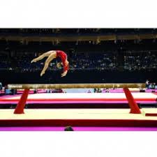 La forza e la coordinazione per gli uomini, l'elasticità e la leggerezza per le donne. Trave Di Equilibrio Femminile Gymnova Da Competizione
