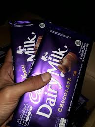16,607,975 likes · 4,734 talking about this. Detail Gambar Coklat Cadbury Dairy Milk 165gr Makanan Minuman Snek Di Caro