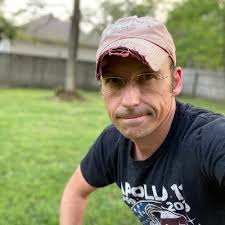 Timothy Couillard (@coolyrd)