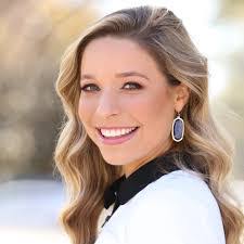 Kira Holt's Instagram, Twitter & Facebook